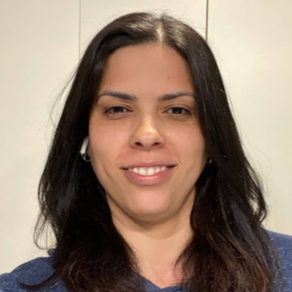 Meet your Posher, Gina